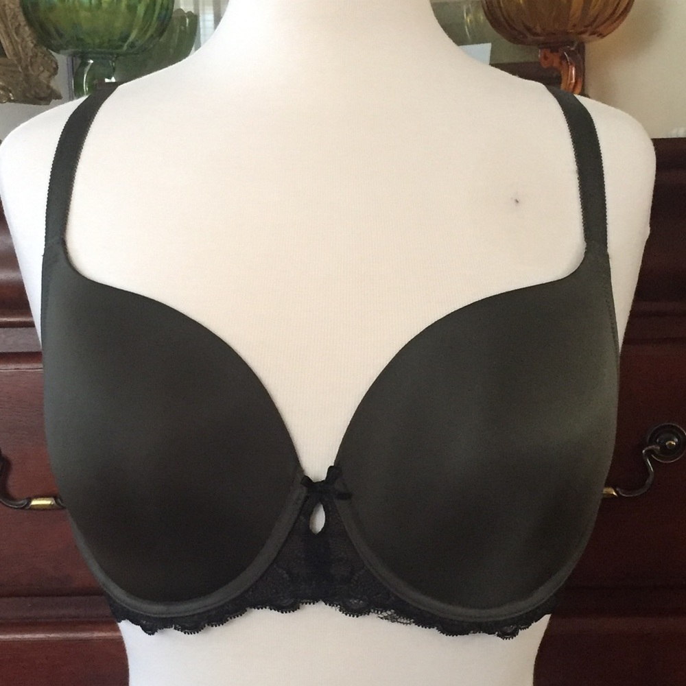 🆕Torrid 48F Lace/Microfiber T-Shirt Bra 48DDD/48F